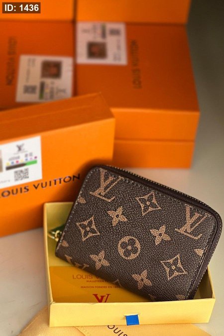 جزدان - LV Small zip around / شامل علبة